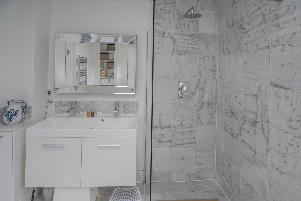 Stylish Family Home In Battersea Vr Лондон Екстер'єр фото